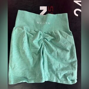NVGTN Mint scrunch seamless shorts small